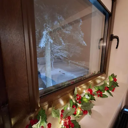 Vikendica Sedam Patuljaka Сasa de vacaciones Pale